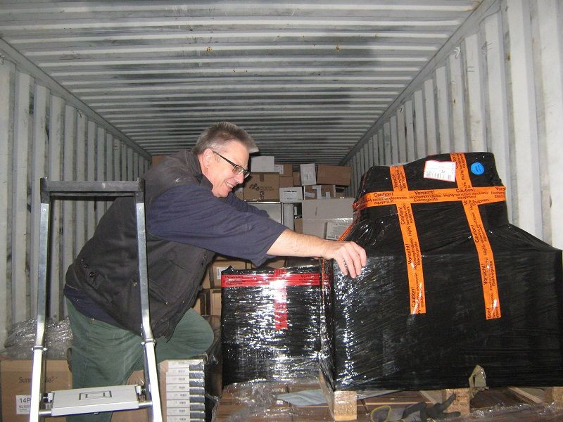 Charly im Container